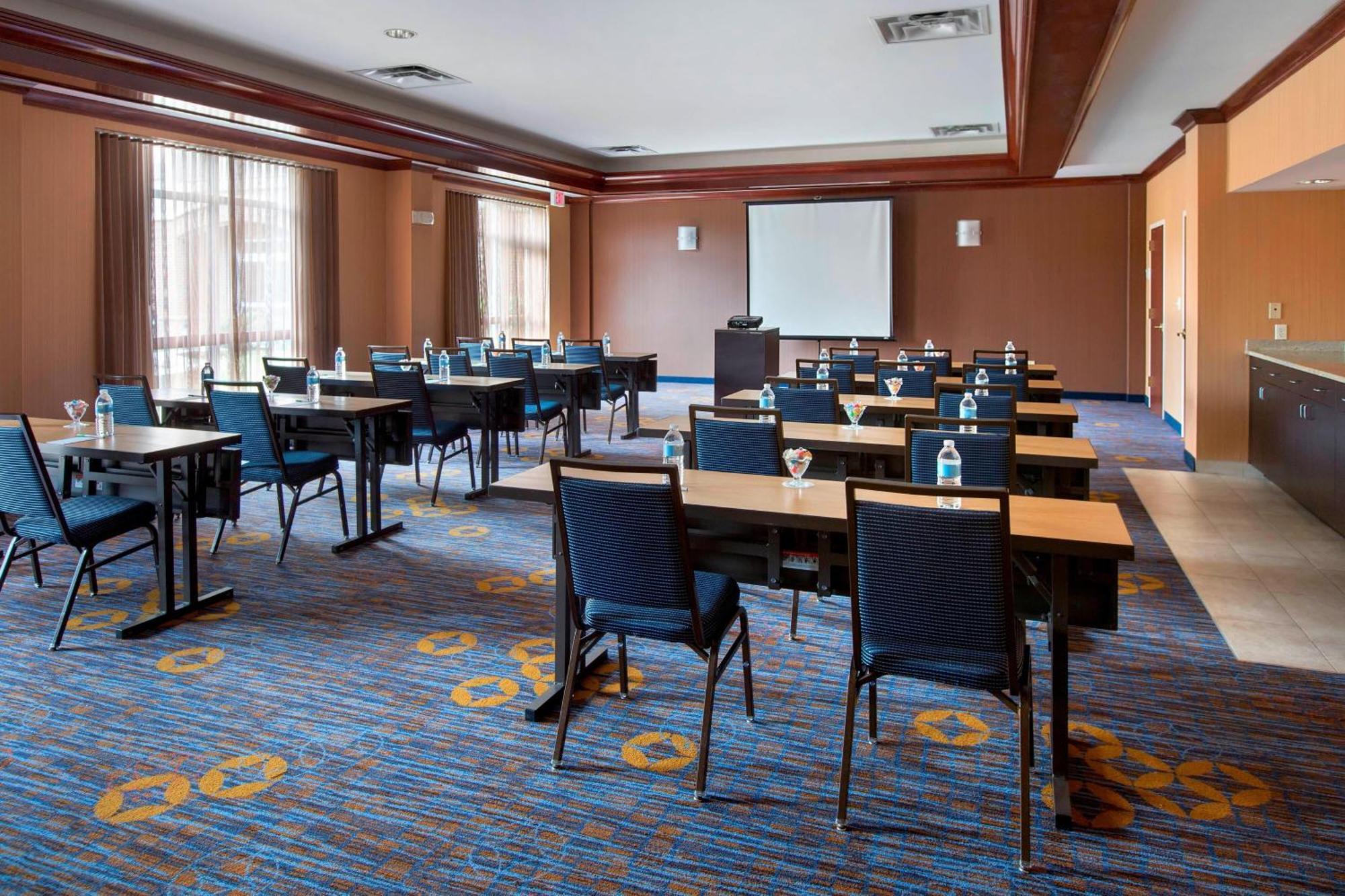 Courtyard By Marriott Basking Ridge Ngoại thất bức ảnh